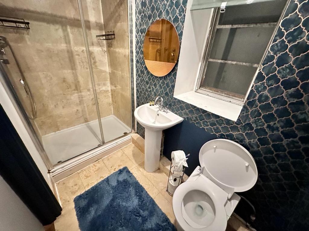 Paddington Station - 2-Bedrooms, 2-Baths And Living Room - Posh Apartment In Central Londyn Zewnętrze zdjęcie